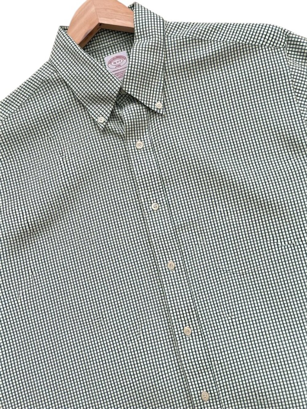 Brooks Brothers Mens Sz 16-2/3 Button Down Shirt Check Green White Cotton